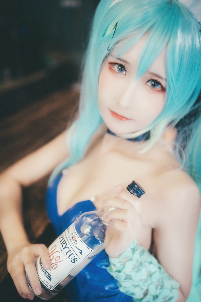 三度_69《琴女兔女郎》主题写真：41张全套美图