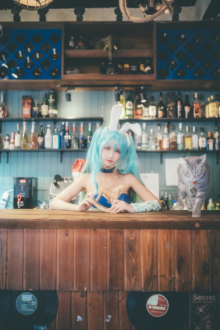 三度_69《琴女兔女郎》主题写真：41张全套美图