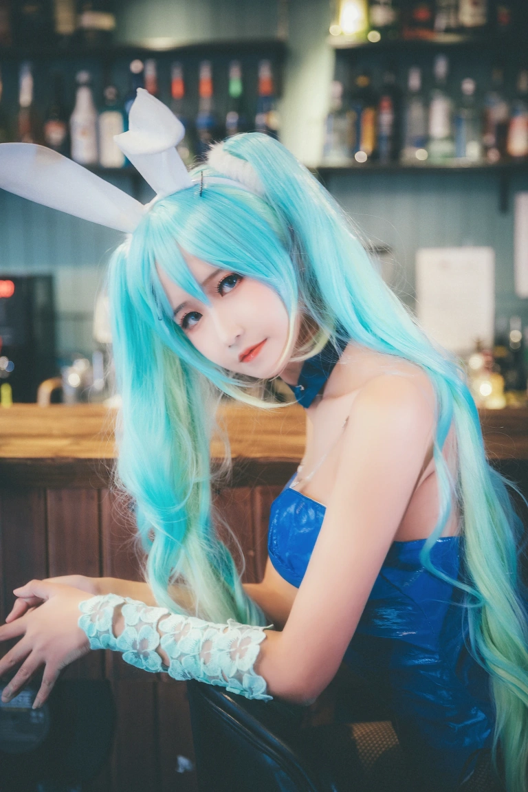 三度_69《琴女兔女郎》主题写真：41张全套美图