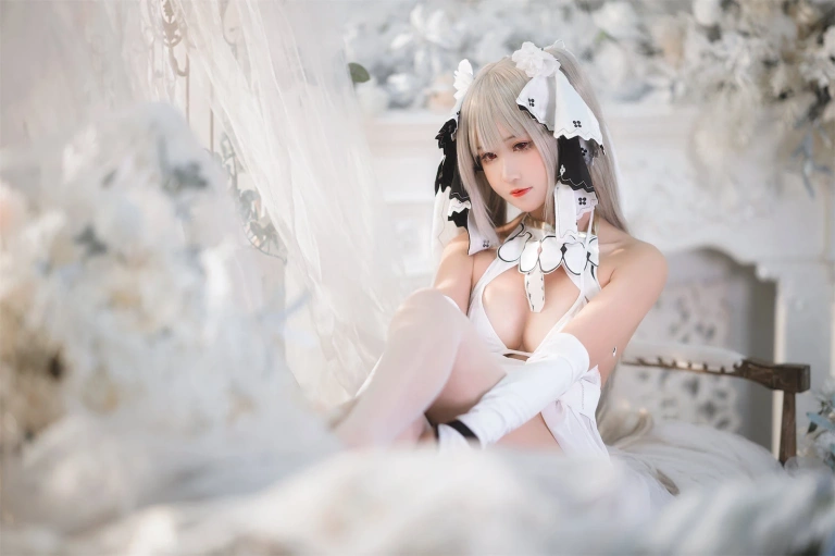 三度_69《可畏白纱》主题写真：55张全套美图