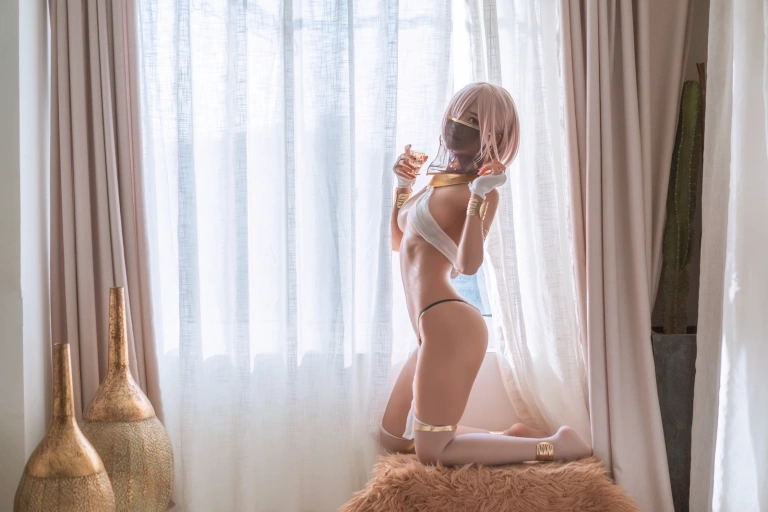 三度_69《玛修舞娘》主题写真：27张全套美图