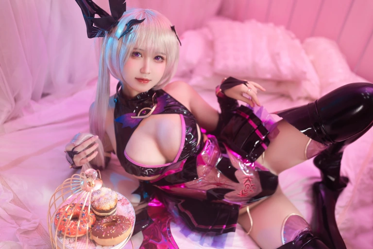 三度_69《艾维露琪亚》主题写真：40张全套美图，含1个视频