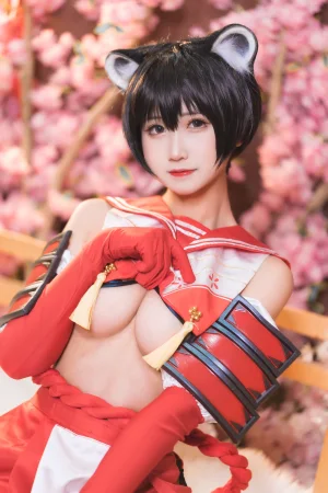 三度_69《椿》主题写真：40张全套美图