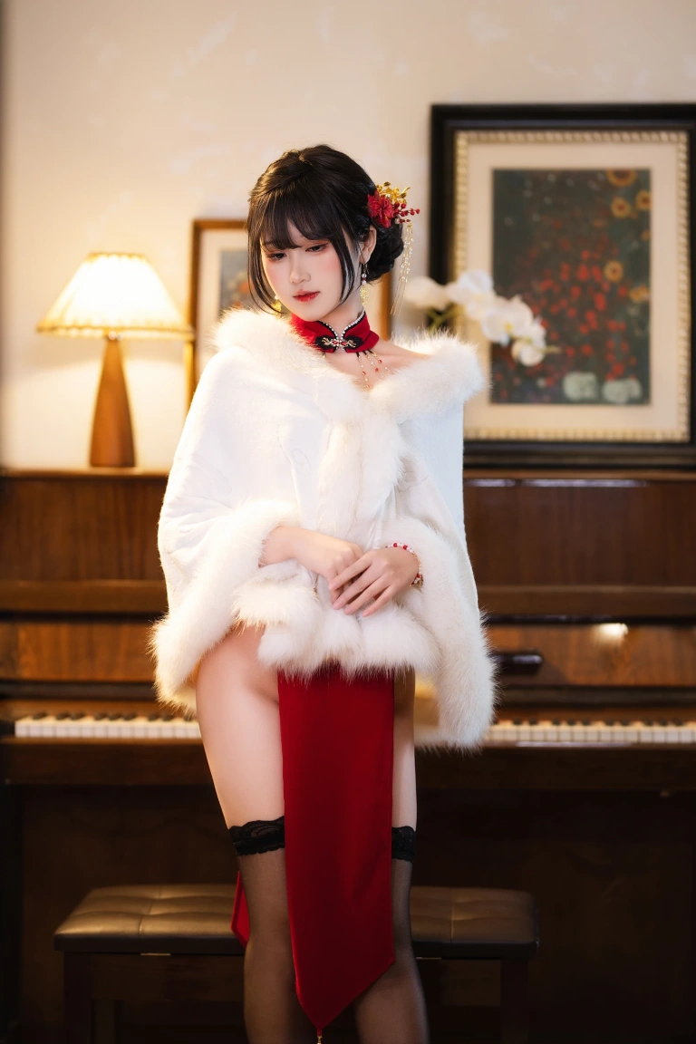 三度_69《红丝绒旗袍》主题写真：75张全套美图，含3个视频