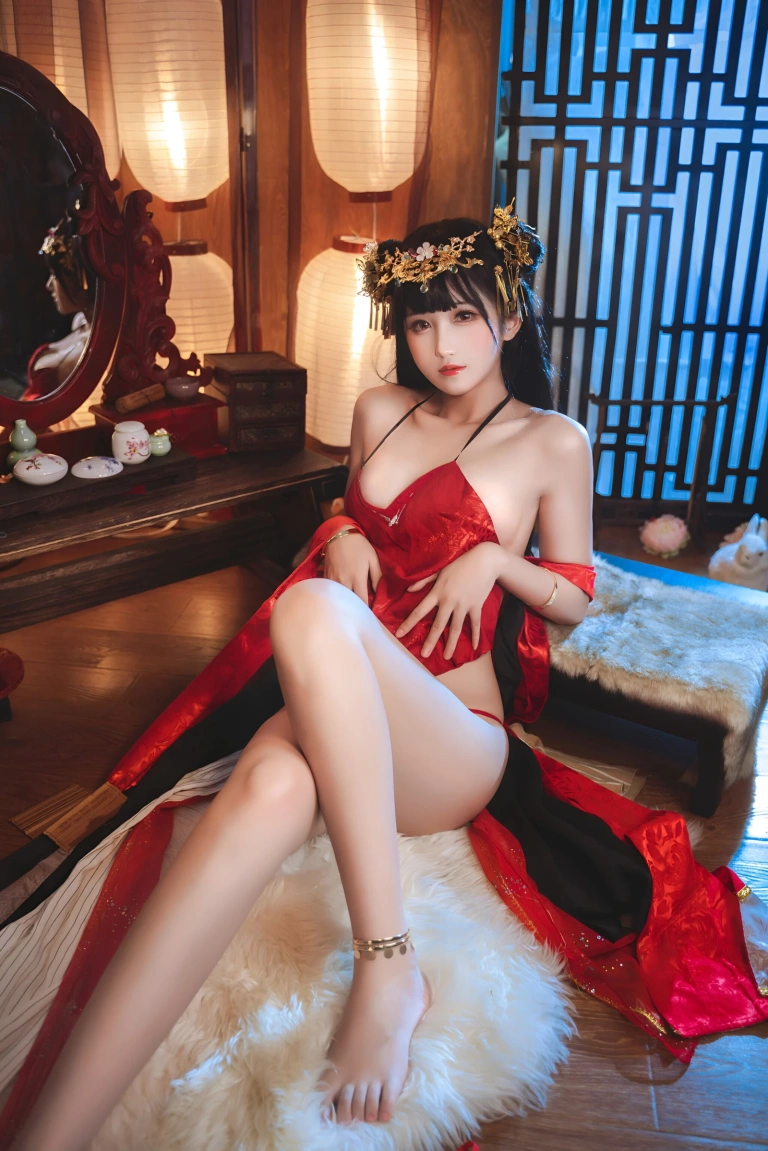 三度_69《2025新年自拍套装》主题写真：62张全套美图