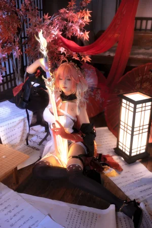 三度_69《鸣潮 长离》主题写真：75张全套美图，含1个视频