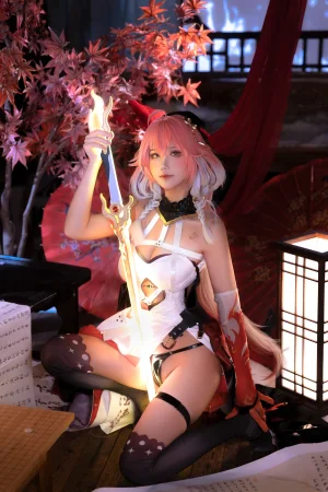 三度_69《鸣潮 长离》主题写真：75张全套美图，含1个视频