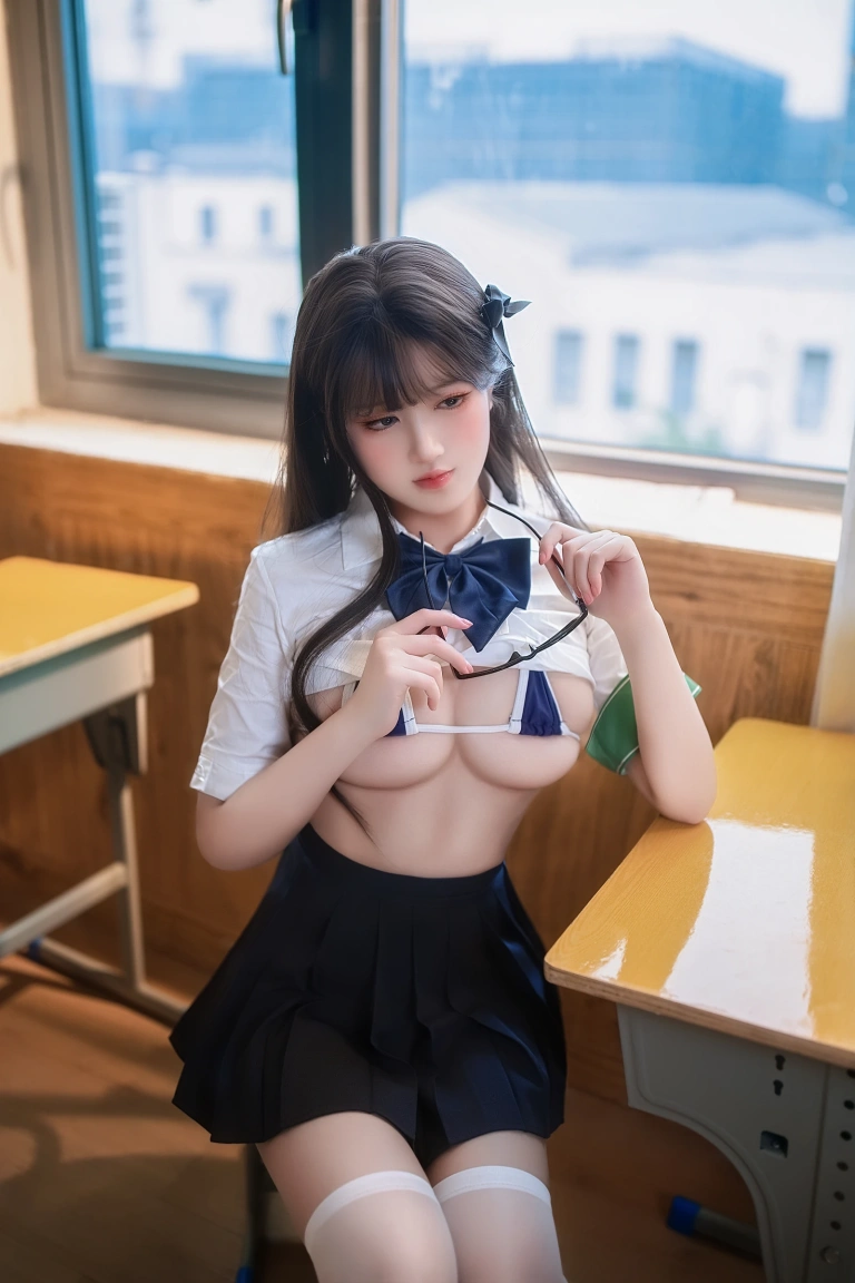 三度_69《学生会长思春期》主题写真：40张全套美图
