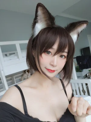 白银81《布偶猫》主题写真：46张全套美图，含8个视频