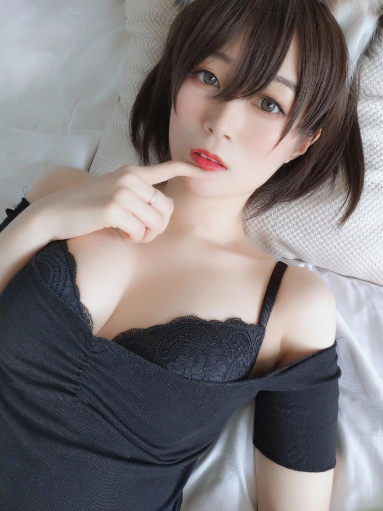 白银81《布偶猫》主题写真：46张全套美图，含8个视频