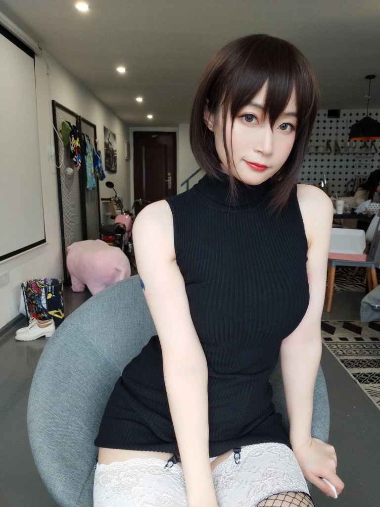白银81《黑色包臀裙》主题写真：35张全套美图，含2个视频