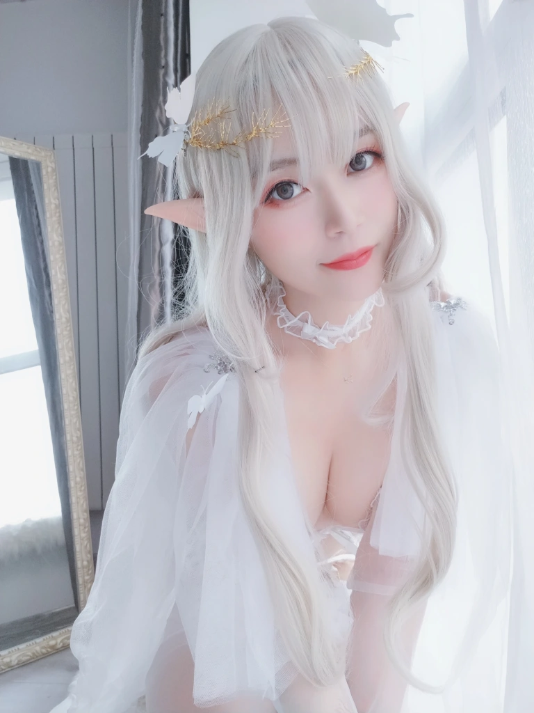 白银81《纯白精灵》主题写真：45张全套美图