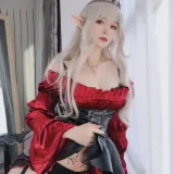 白银81《皇家吸血鬼》主题写真：50张全套美图，含8个视频