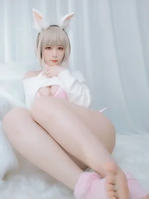 白银81《小白兔》主题写真：105张全套美图，含2个视频