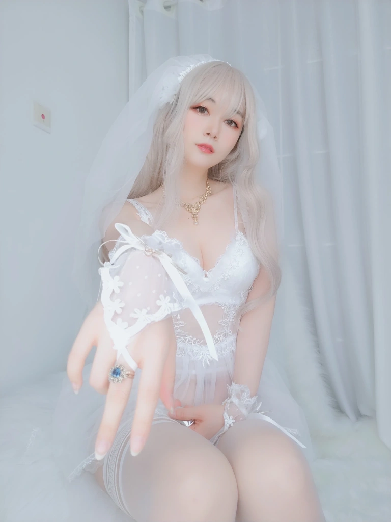 白银81《纯白花嫁》主题写真：161张全套美图，含6个视频