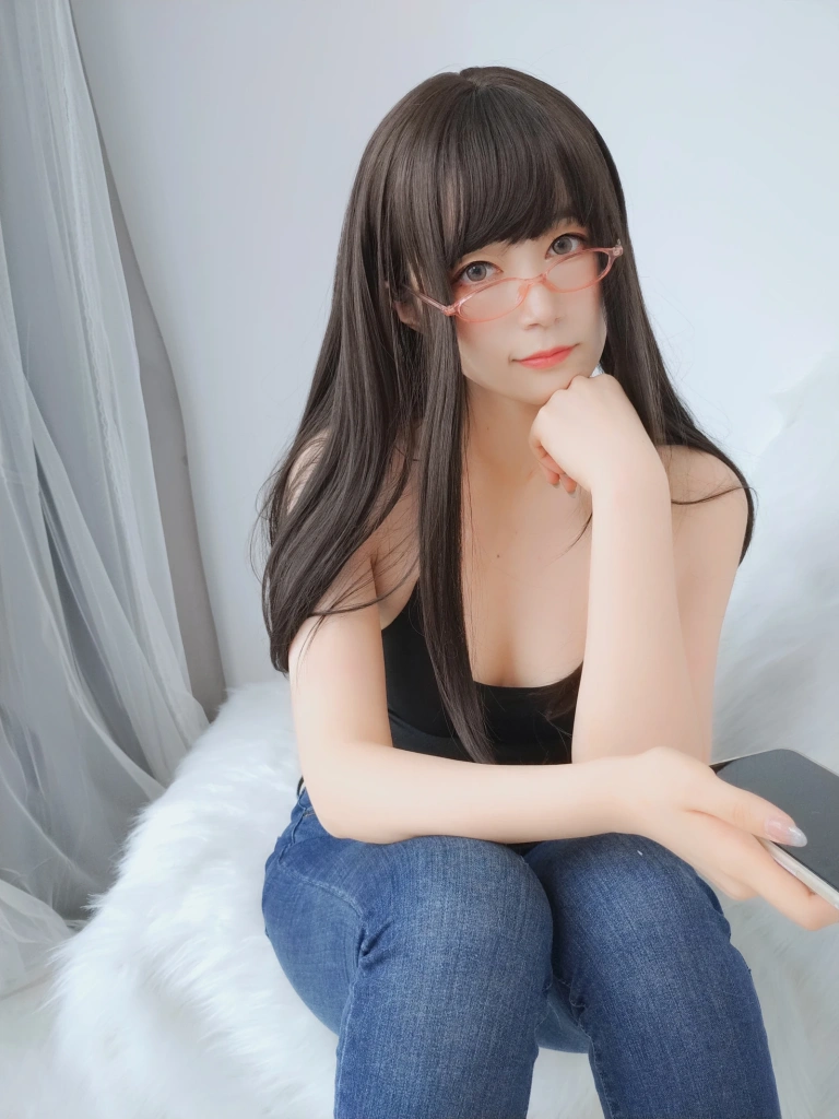 白银81《露背上衣》主题写真：63张全套美图，含1个视频