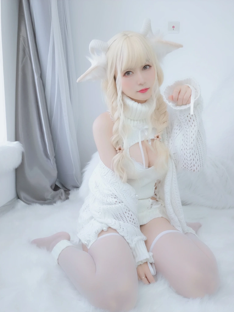 白银81《小白羊》主题写真：133张全套美图，含9个视频