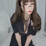 白银81《OL下的内衣》主题写真：124张全套美图，含12个视频