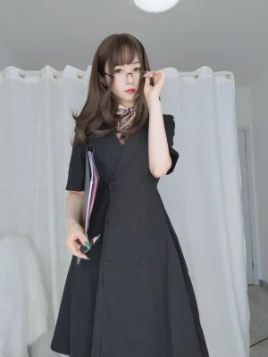 白银81《OL下的内衣》主题写真：124张全套美图，含12个视频