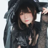 白银81《自撮り Vol.44 见习魔女》主题写真：126张全套美图，含6个视频