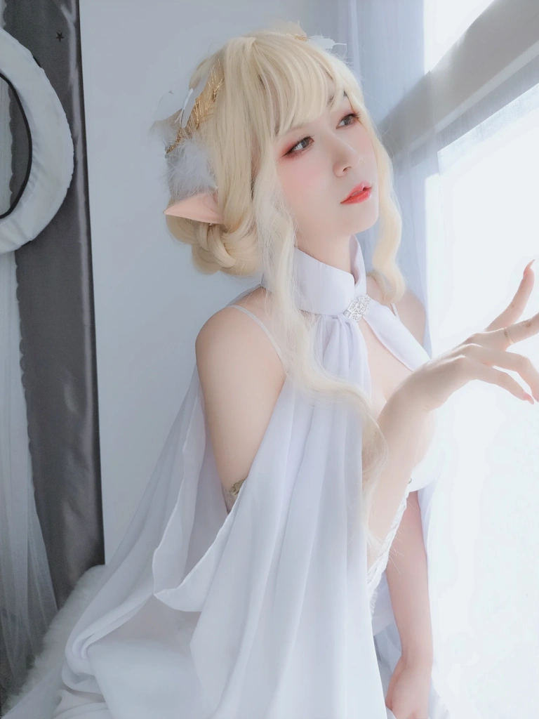 白银81《自撮り Vol.45 小白羊》主题写真：141张全套美图，含8个视频