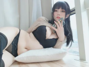 白银81《自撮り Vol.55 最终幻想》主题写真：131张全套美图，含5个视频