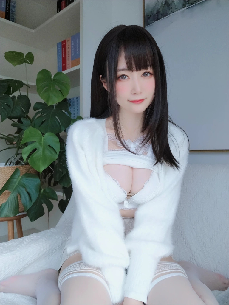 白银81《自撮り Vol.47（動画入り）》主题写真：121张全套美图，含3个视频