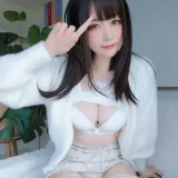 白银81《自撮り Vol.47（動画入り）》主题写真：121张全套美图，含3个视频
