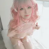 白银81《猫咪护士》主题写真：34张全套美图，含1个视频