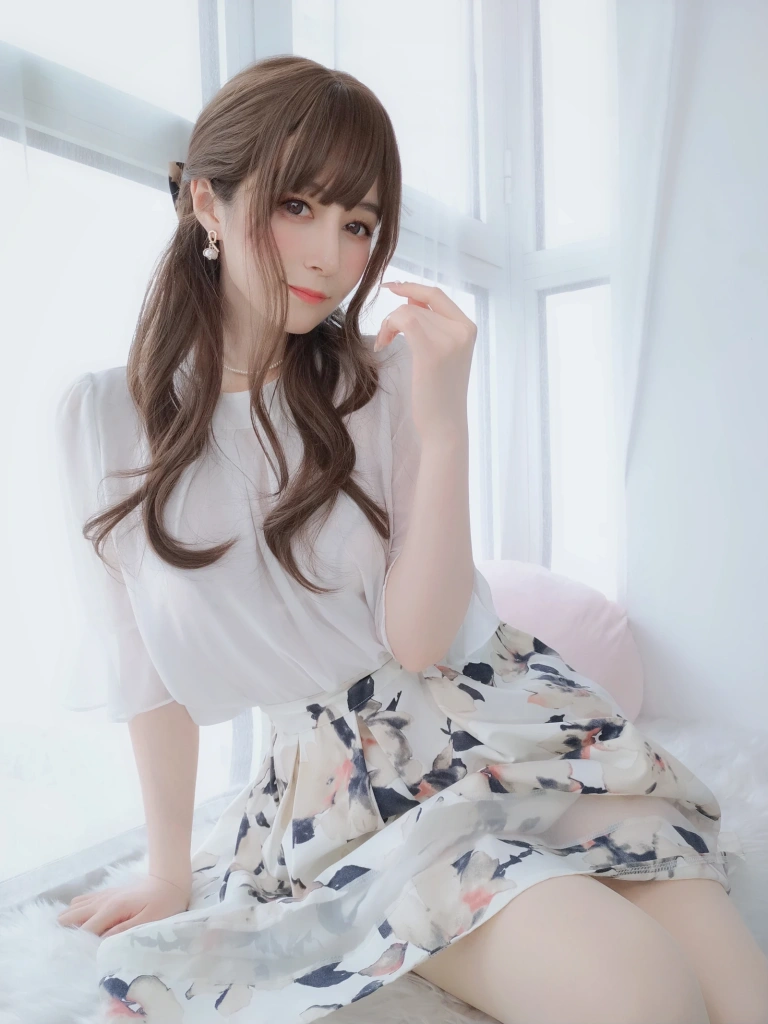 白银81《自撮り vol.58 肉丝》主题写真：124张全套美图，含2个视频