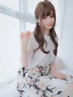 白银81《自撮り vol.58 肉丝》主题写真：124张全套美图，含2个视频
