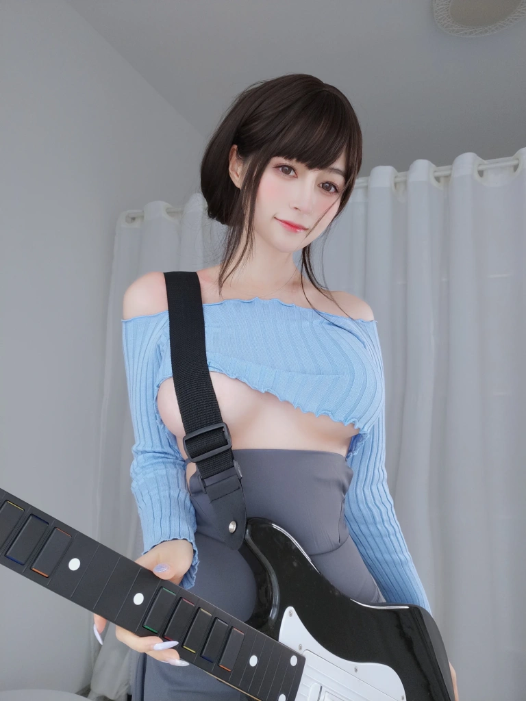 白银81《自撮りVol.59 吉他妹妹》主题写真：165张全套美图