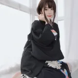 白银81《和服下的秘密》主题写真：64张全套美图，含2个视频