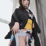 白银81《和服下的秘密》主题写真：64张全套美图，含2个视频