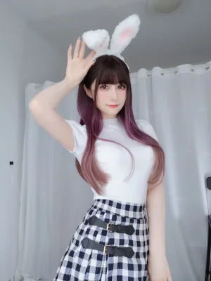 白银81《自撮り Vol.60（動画入り）可爱兔子》主题写真：169张全套美图，含7个视频