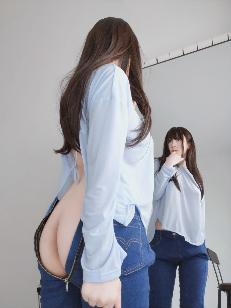 白银81《2021.12月会员合集（全11期）》主题写真：259张全套美图，含8个视频