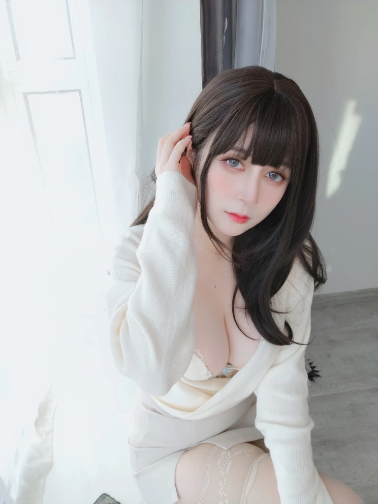 白银81《2022.01月会员合集（全17期）》主题写真：381张全套美图，含10个视频