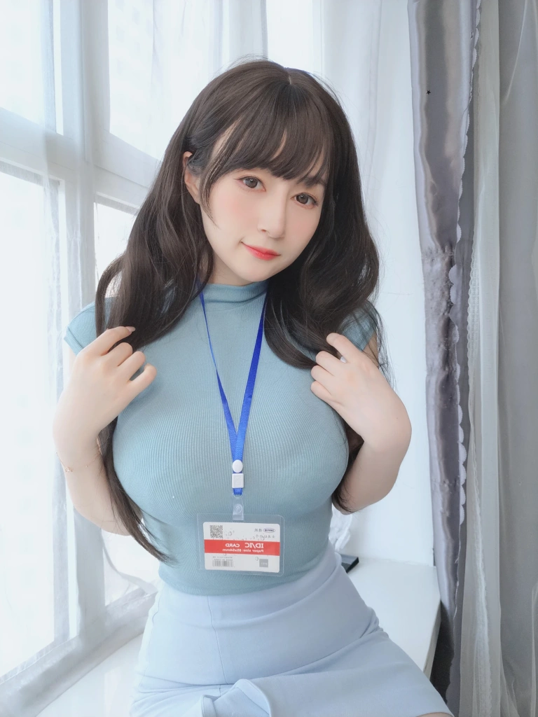 白银81《巨乳の後輩》主题写真：183张全套美图，含7个视频