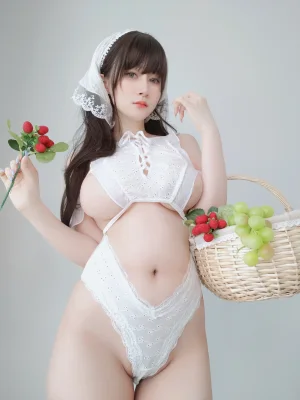 白银81《Fantia 2023年10月会员合集（26期）》主题写真：349张全套美图，含8个视频