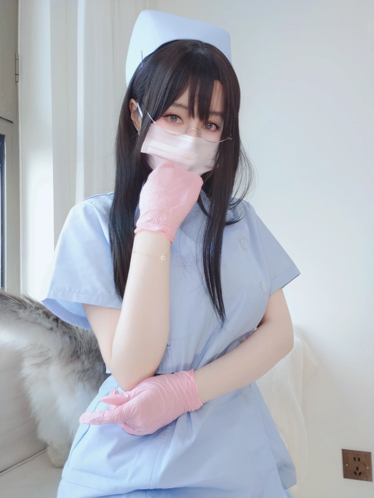 白银81《自摄Vol.95》主题写真：162张全套美图，含19个视频