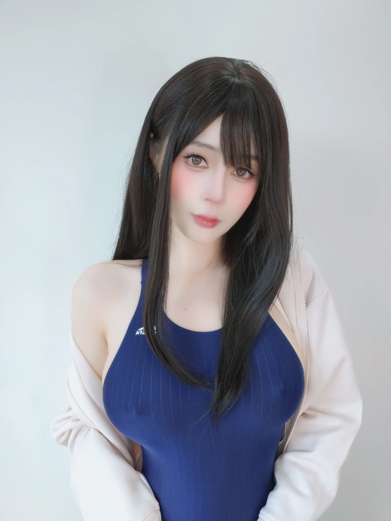 白银81《自摄Vol.99》主题写真：145张全套美图，含19个视频
