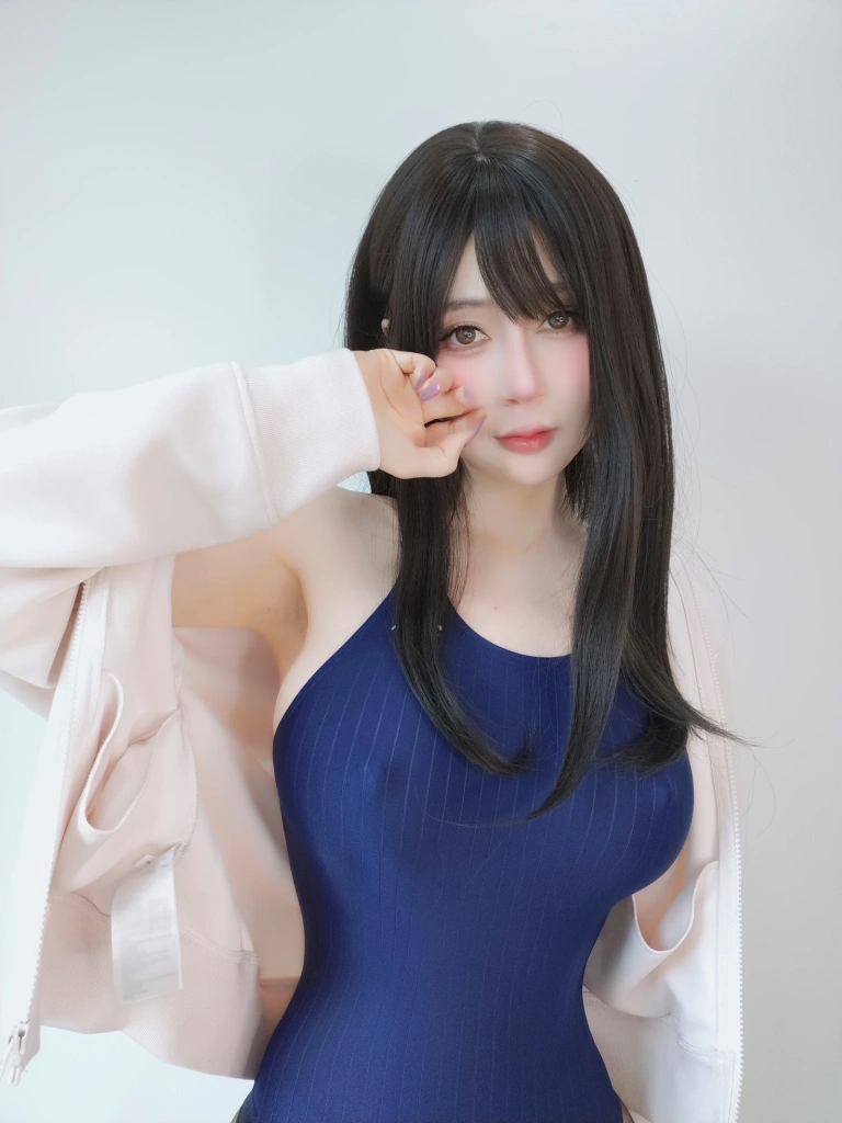 白银81《自摄Vol.99》主题写真：145张全套美图，含19个视频
