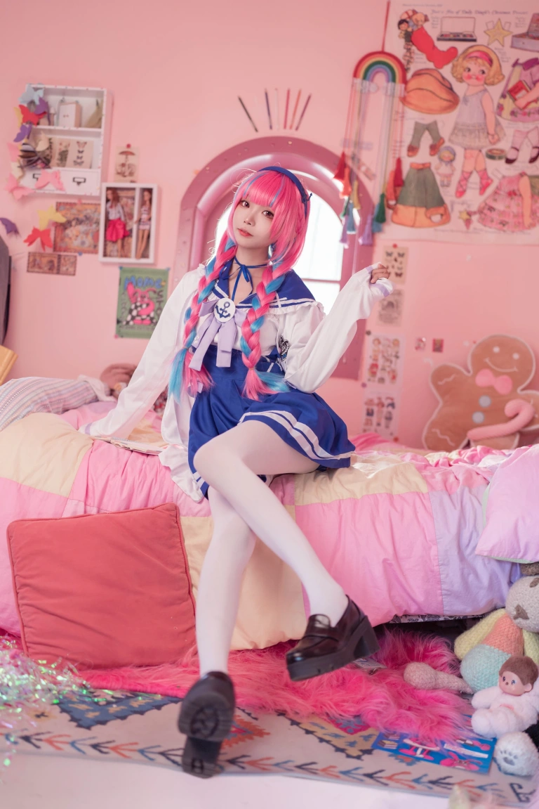 艾西Aiwest《湊阿库娅 私服》主题写真：55张全套美图