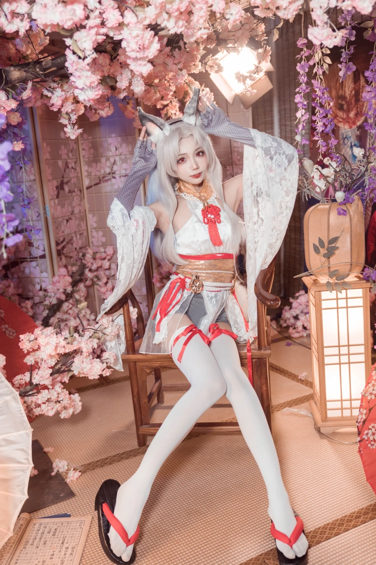 艾西Aiwest《永劫胡桃（Naraka Bladepoint-Kurumi）》主题写真：29张全套美图