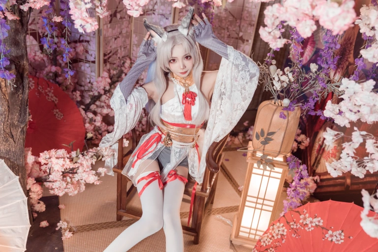艾西Aiwest《永劫胡桃（Naraka Bladepoint-Kurumi）》主题写真：29张全套美图