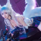 艾西Aiwest&喜欢爱理吗《碧蓝航线 巴尔的摩&信浓 赛车女郎》主题写真：47张全套美图