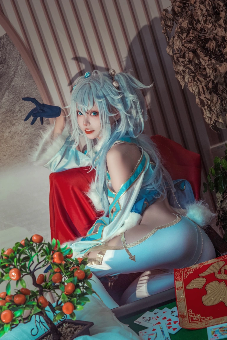 艾西Aiwest《PA-15 芙洛伦跃雪逢春》主题写真：21张全套美图