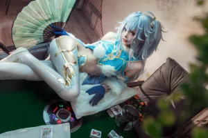 艾西Aiwest《PA-15 芙洛伦跃雪逢春》主题写真：21张全套美图