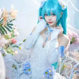 艾西Aiwest《初音 粉蝶花》主题写真：42张全套美图