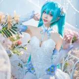 艾西Aiwest《初音 粉蝶花》主题写真：42张全套美图